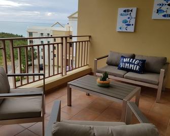 Vacation in Paradise 5 Star Apartment with Ocean View and Pool, Wifi Ready - Boqueron - Balcón