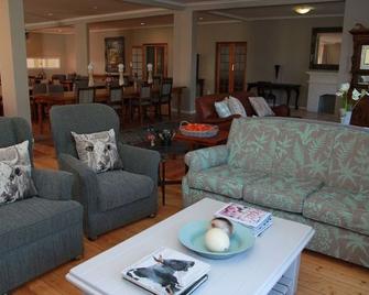 The Kraal Addo Country Estate - Addo - Living room