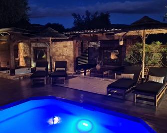 Chambre d'Hote Casa Maredda - Porticcio - Pool