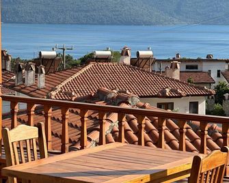 Koparan Apart Otel - Akyaka - Balkon