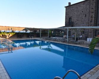 Assos Kervansaray Hotel - Special Category - Behram - Pool