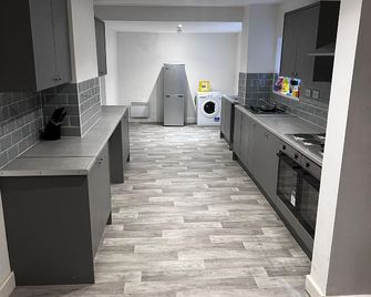 Labyrinth By Habitat101 - Stockton-on-Tees - Kuchyň