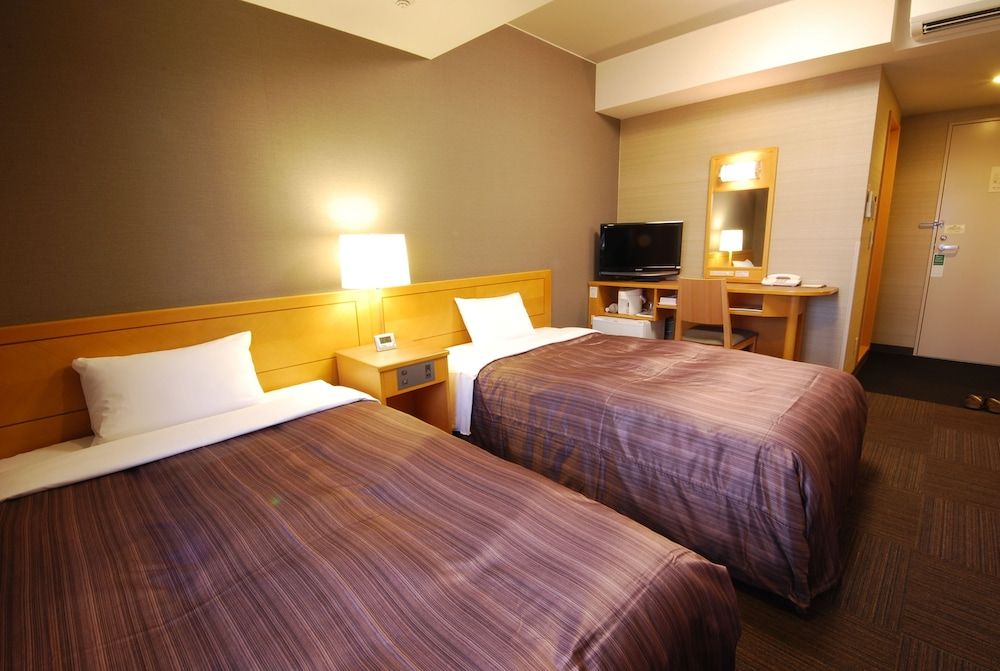 Hotel Route-Inn Honhachinohe Ekimae - Hachinohe - Sovrum