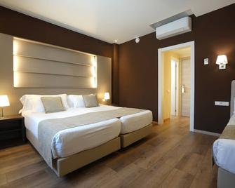 Hotel Windsor - Tossa de Mar - Bedroom