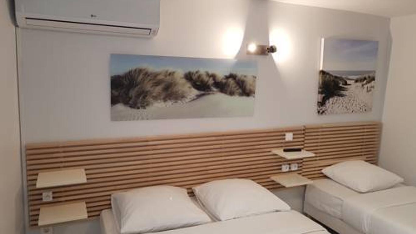 Ea Aparthotel Melantrich