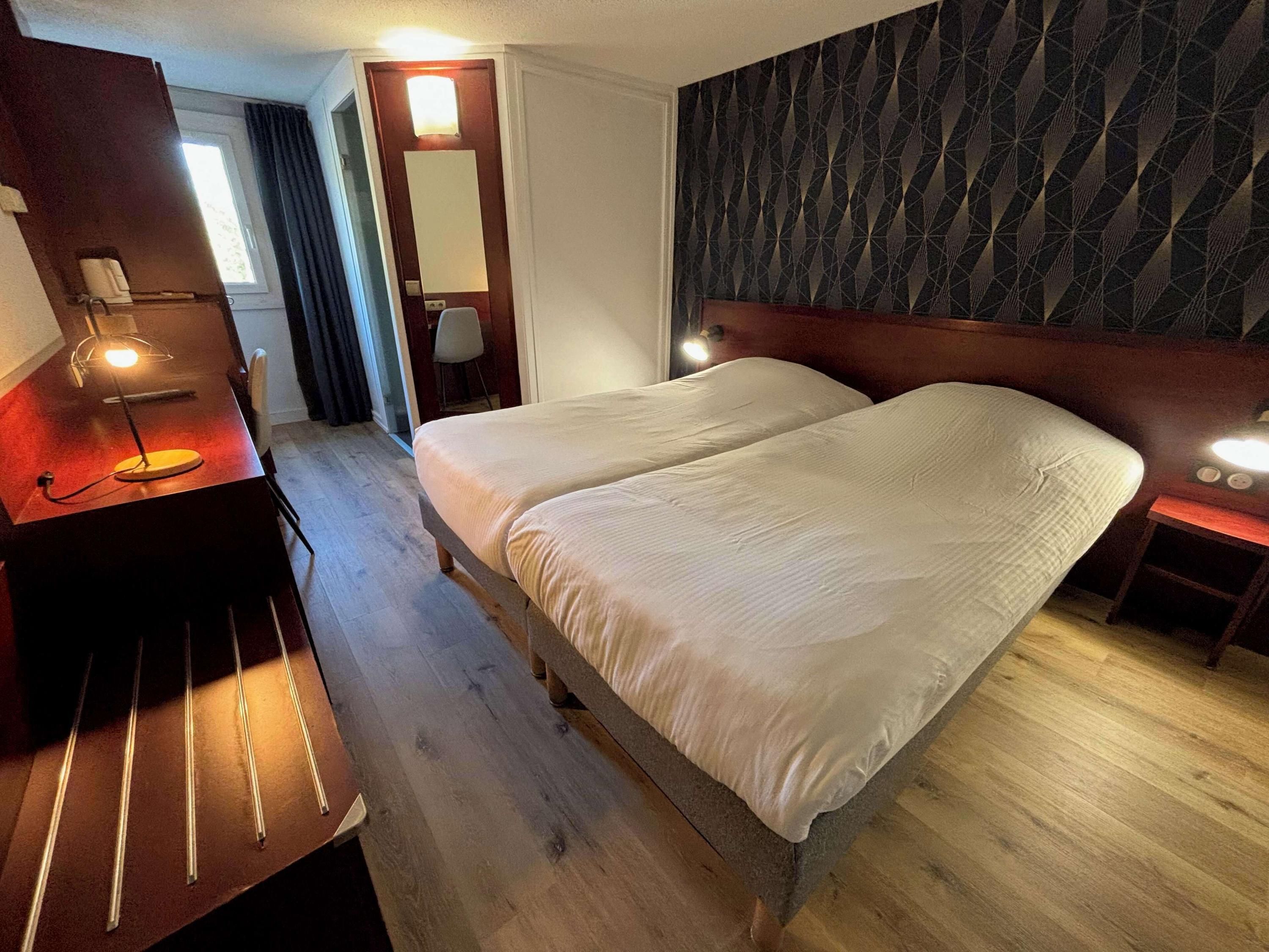 Kyriad Bordeaux Lormont - Lormont - Schlafzimmer