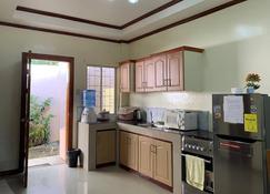 Double Room A - Dipolog - Kitchen
