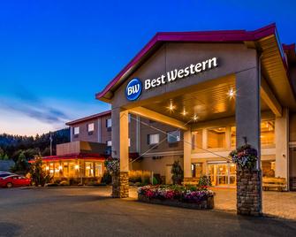 13 Best Hotels In Williams Lake Hotels From C 56 Night Kayak