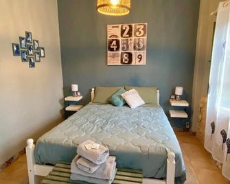 Self catering Accommodation for the Larger Group - Pinoso
