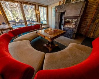 Villa Marika Holiday Centre - Katase - Lounge