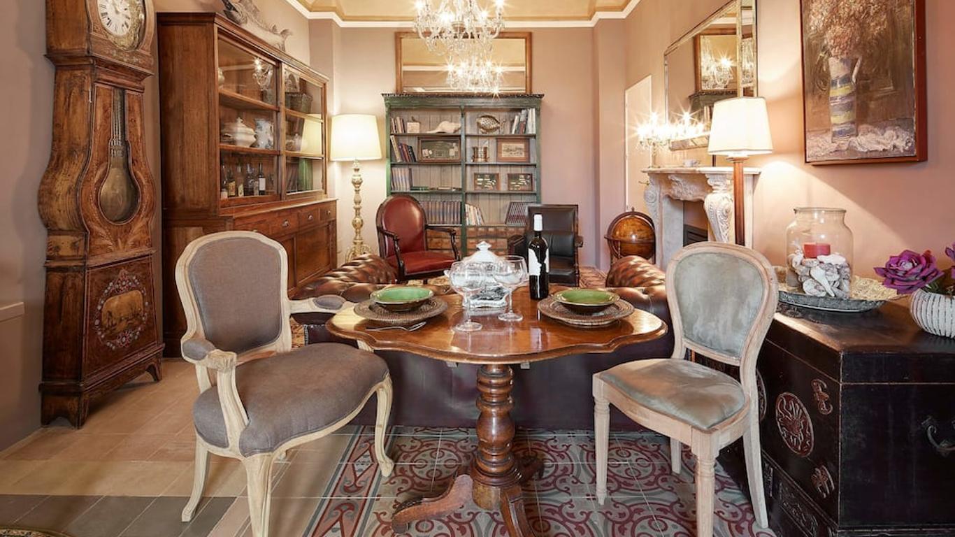 La Indiana de Begur, Petit Hotel Boutique