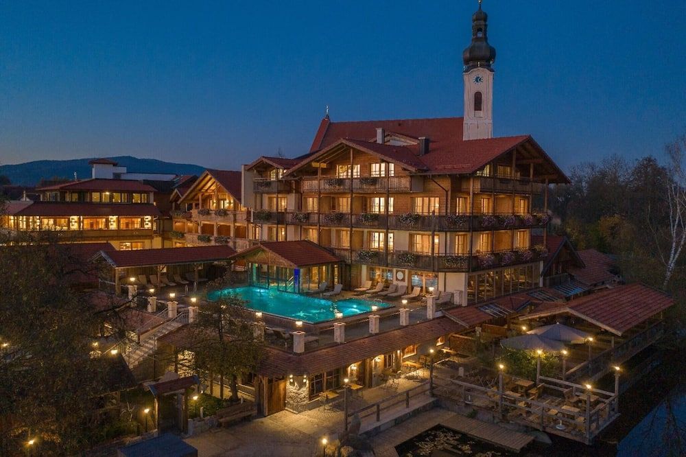 Natur- & Wellnesshotel Brunner Hof - Weiding - Building