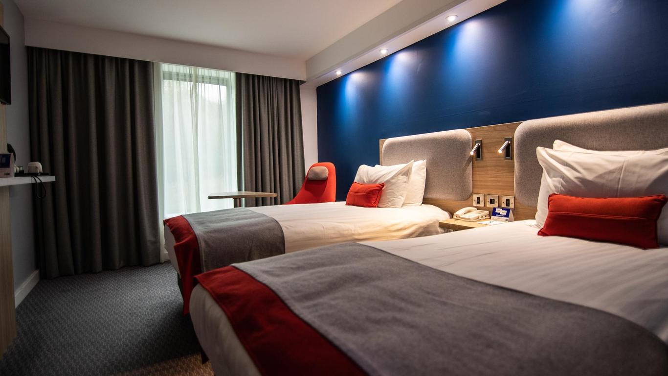 Holiday Inn Express London - Stansted Airport By IHG
