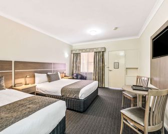 كواليتي إن أشبي هاوس تاموورث - تامورث - غرفة نوم