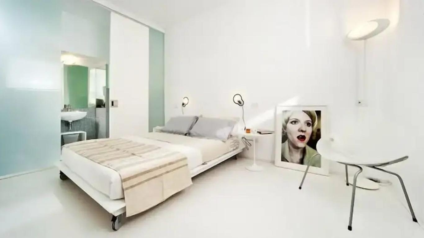 بي إم 3 بد آند بريكفاست