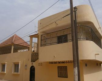 Furnished room rental - Dakar - Dakar - Building