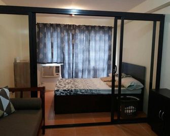 Comfy 1BR Condo Unit in One Oasis CdeO near Limketkai Centrio - Cagayan de Oro - Bedroom