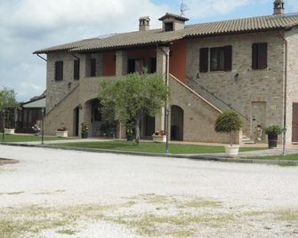 Il Casale Della Fornace - Bastia umbra - Gebäude