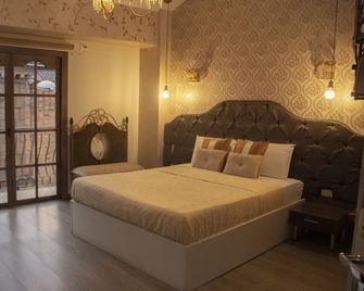 Ronda Hotel Boutique by Chat Noir - Cuenca