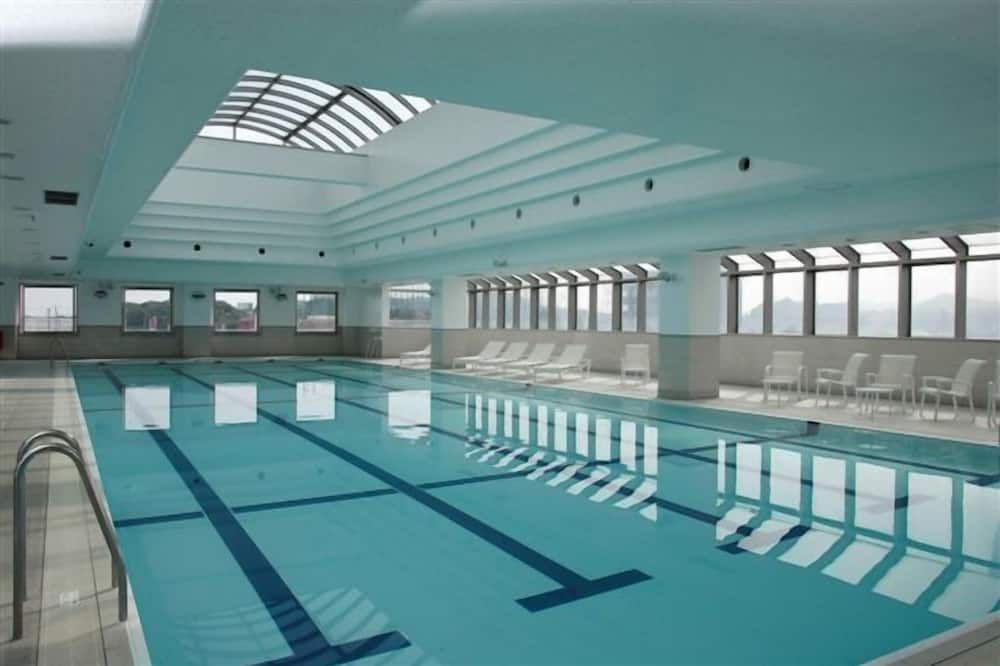 سينداي هيلز هوتل