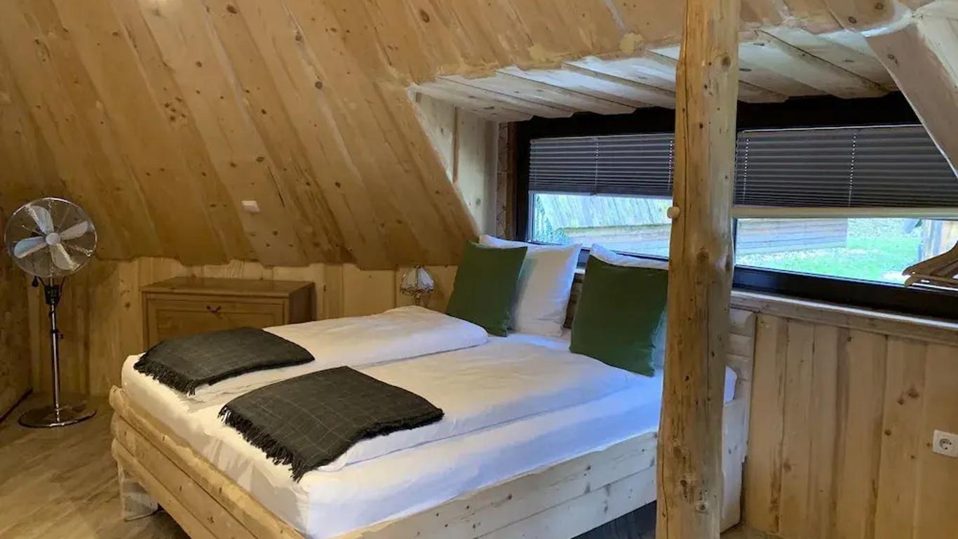 Glamping Pibernik Bled