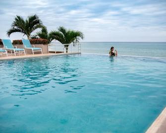 Mantahost Hotel - Manta - Pool