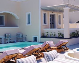 Akron Ariston Suites - Akrotiri - Piscina