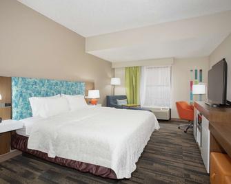 Hampton Inn & Suites Kansas City-Merriam - Merriam - Slaapkamer