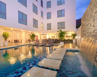 戴爾馬爾酒店 - 聖瑪爾塔 - 聖瑪爾塔 - 游泳池