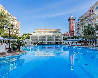 Confortáveis Studios No Il Campanario Resort Ilcjr - Florianópolis - Piscina