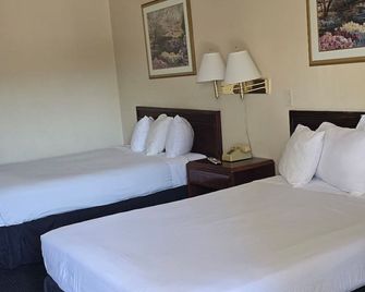 Terrace Inn & Suites - El Cerrito - Schlafzimmer
