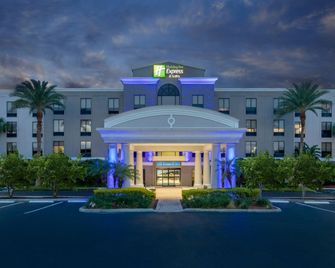 Holiday Inn Express & Suites Lake Placid By IHG - Lake Placid - Gebouw
