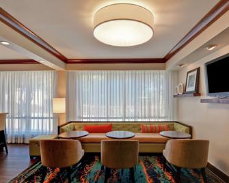 Hampton Inn Birmingham/Mountain Brook - Birmingham - Lounge