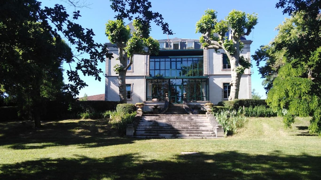 Hôtel La Métairie & Piscine