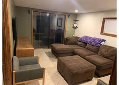 Chalet on the Hill 5 minutes from downtown - Pawtucket - Sala de estar