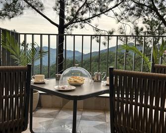 Oren Kasauli - Kasauli - Balkon