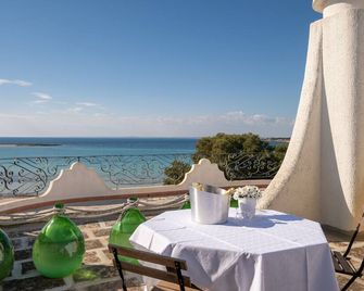 Villa Gaudì - Vicens - Sant'Isidoro - Balcón