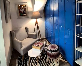 Capsule & Dormitory Space-X - Jeruzalem