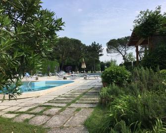 Hotel Terme Vulcania - Montegrotto Terme - Zwembad