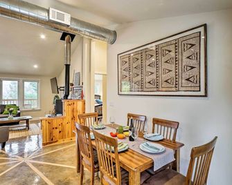 'Coastal Soul' Arcata Area California Home - Blue Lake - Comedor