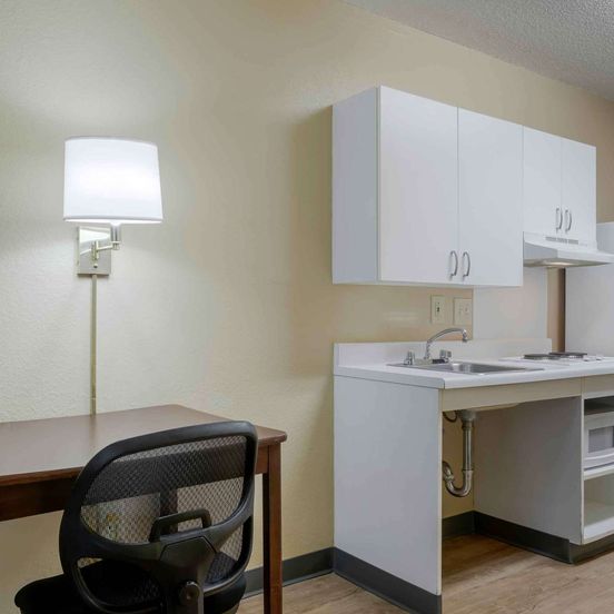 Bedroom view of Extended Stay America Select Suites - Newport News - Oyster Point