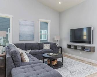 Modern Comfort - Hermiston