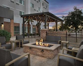 Courtyard by Marriott El Paso East/I-10 - El Paso - Patio