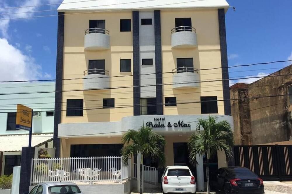 Hotel Praia e Mar - אראקאז'ו