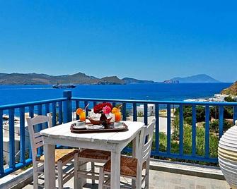 Panorama Hotel - Klima - Balcony