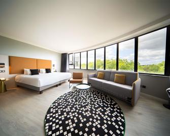 Maek Hotel Antwerp Central - Handwritten Collection - אנטוורפן - חדר שינה