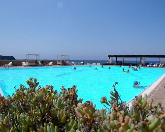 Cossyra Hotel - Pantelleria - Pool