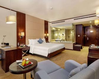 Wyndham Legend Halong Hotel - Ha Long - Bedroom