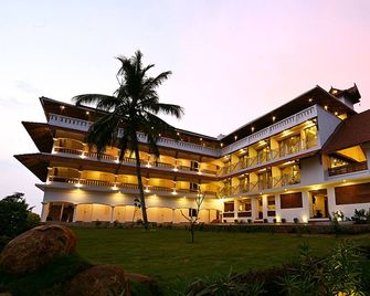 Aadisaktthi Resorts & Spa Kovalam - Kovalam