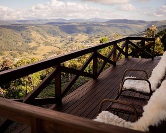 Chalé Entre as Nuvens - Rancho Queimado - SC - Rancho Queimado - Varanda